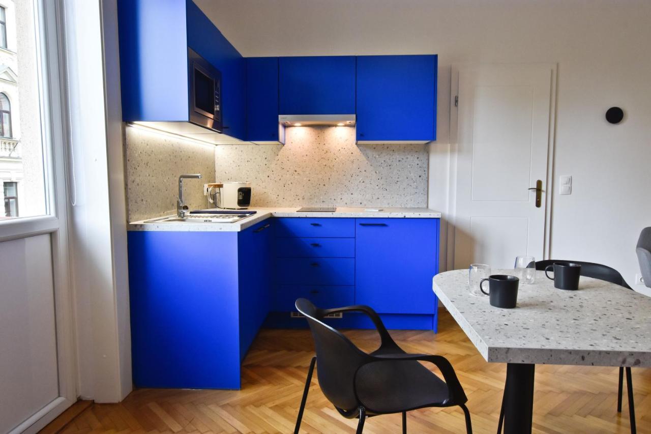 Zachar Apartman Sopron Buitenkant foto